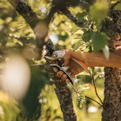 Fiskars Schere 'Plus PowerLever', Schwarz/orange -Gartengeschäft 0920300707 Plus PowerLever Metall Bypass Gartenschere 3 106801