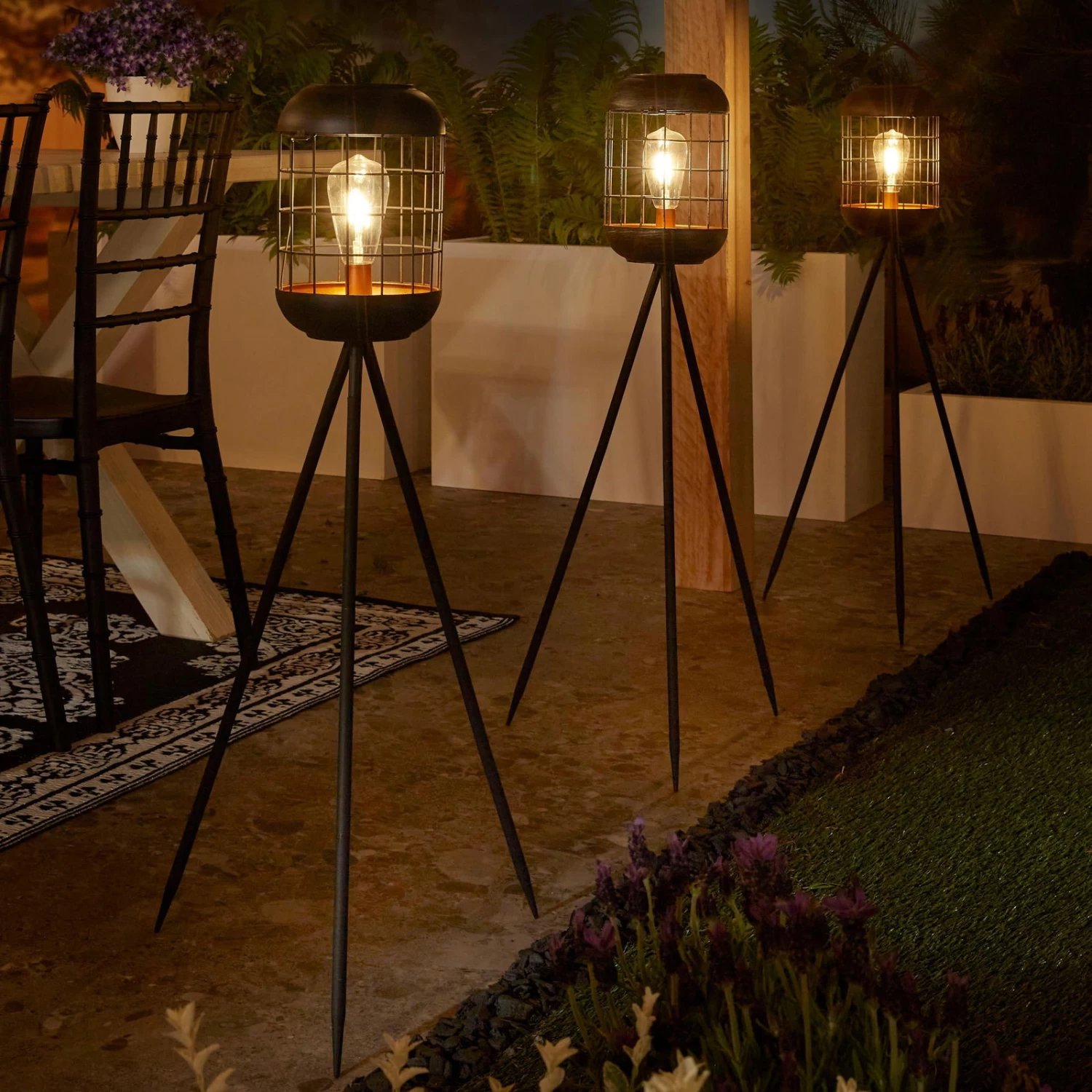 Solarlaterne 'Lighthouse', Schwarz, Metall, Höhe 92 Cm 3 Solarlaterne 'Lighthouse', Schwarz, Metall, Höhe 92 Cm – Bild 3