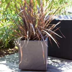 Pflanztrog 'Volcania Dado', Anthrazit, L 39,5 X B 39,5 X H 43,5 Cm -Gartengeschäft 3230101084 Pflanztrog Volcania Dado anthrazit 39x39xH43cm 31Ltr6 75428