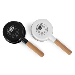 Petromax Stieltopf, Weiß, Edelstahl/Holz, Ca. 500 Ml 8 Petromax Stieltopf, Weiß, Edelstahl/Holz, Ca. 500 Ml -Gartengeschäft 3920502262 petromax emaille stieltopf 4 121450